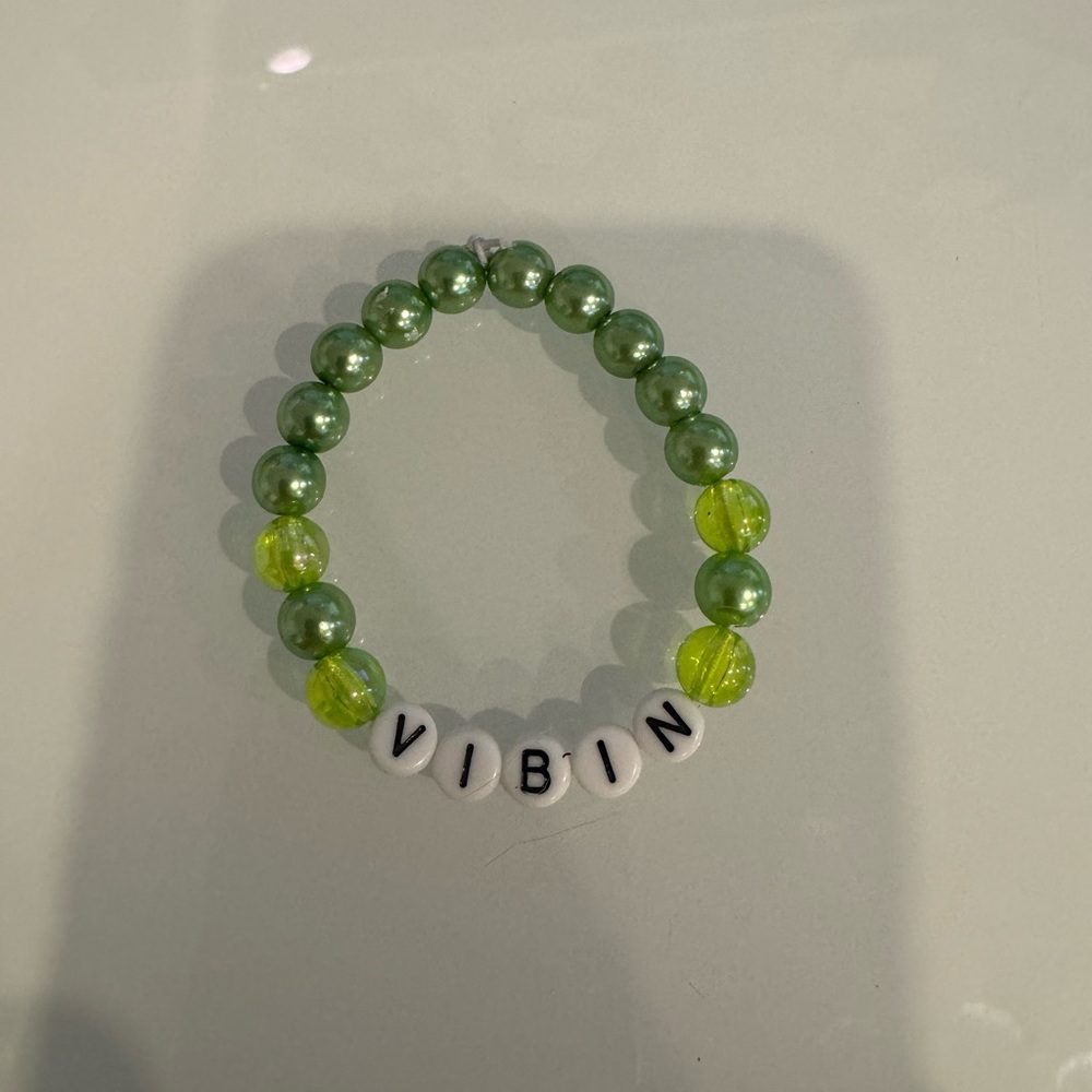 HANDMADE BEADED BRACELET